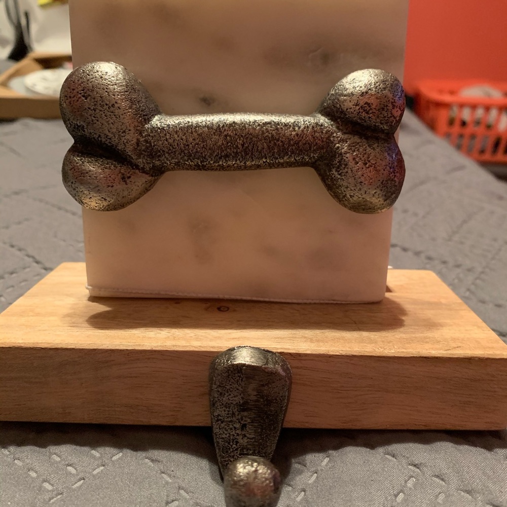 NWT dog bone stocking holder